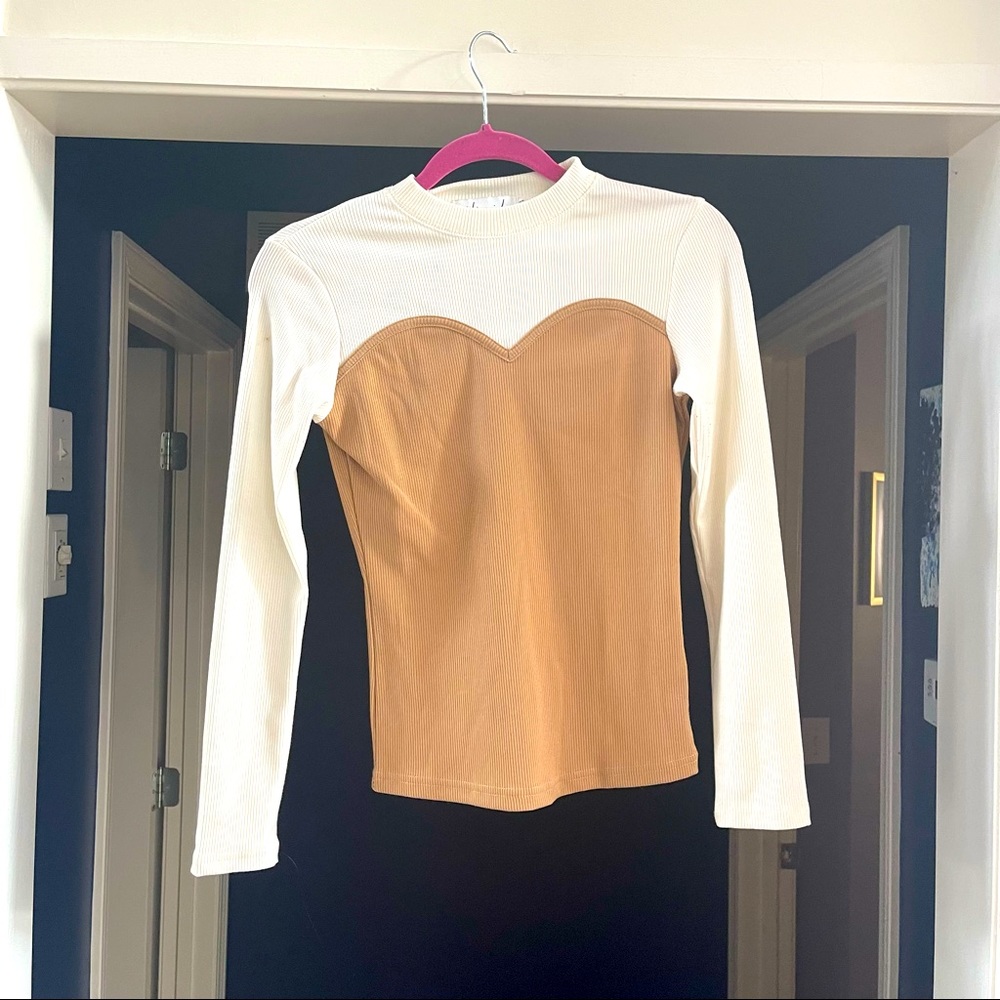 ⭐️ 3/$10 ⭐️ CHICWISH Cream and Tan Long sleeve Top